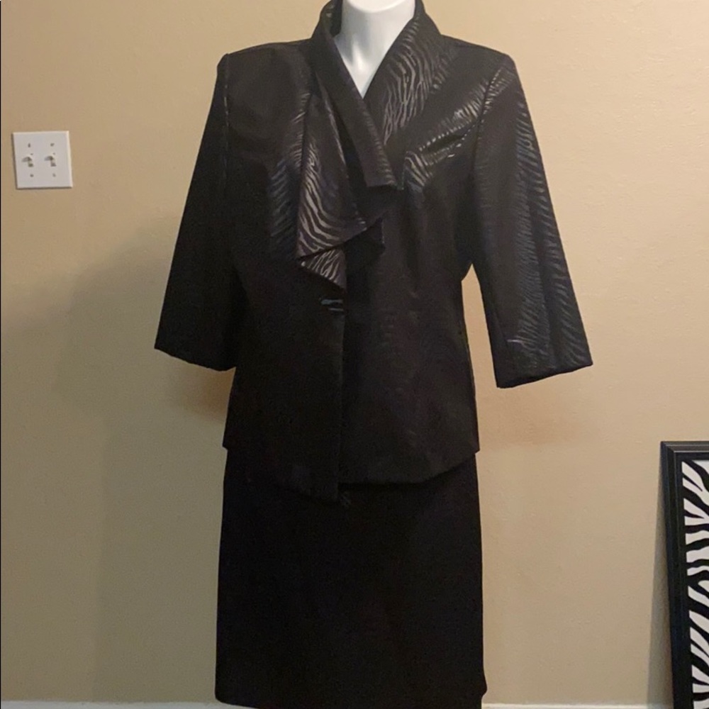 Suit